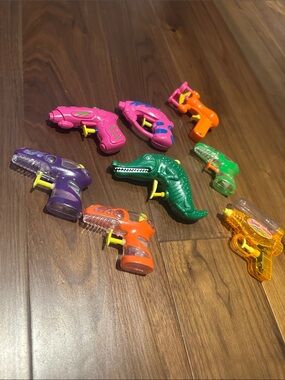 Kids Colorful Water Toy Pistol Set - Pink, Orange, Purple, Green, Yellow